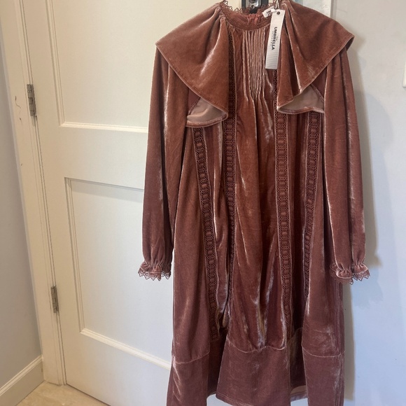 Umbrella Acadrmy Other - Umbrella Academy Crushed Velvet Dress 16